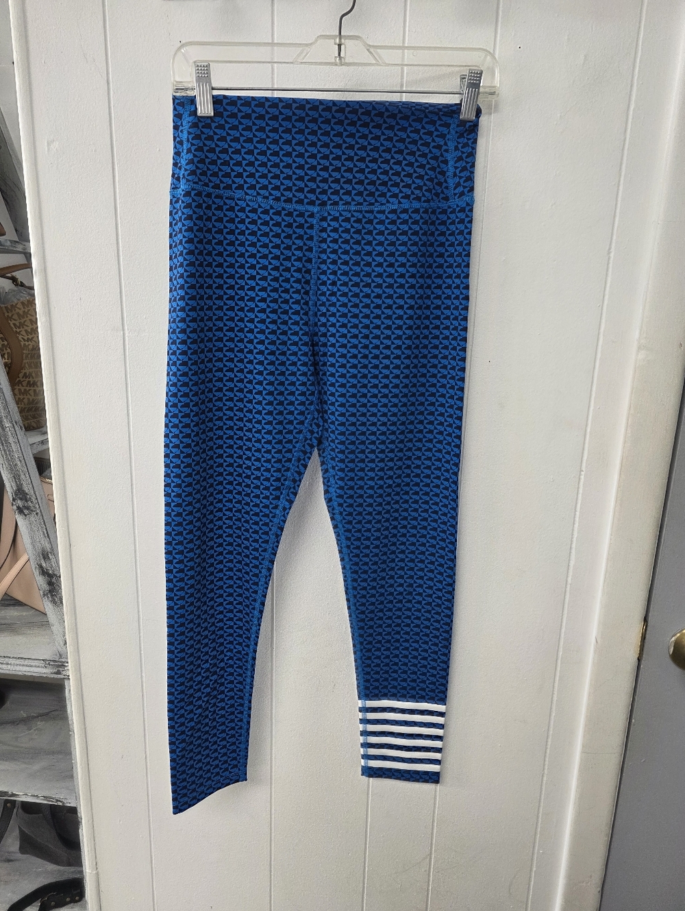 Addison Bay Leggings Sz Large Blue Print